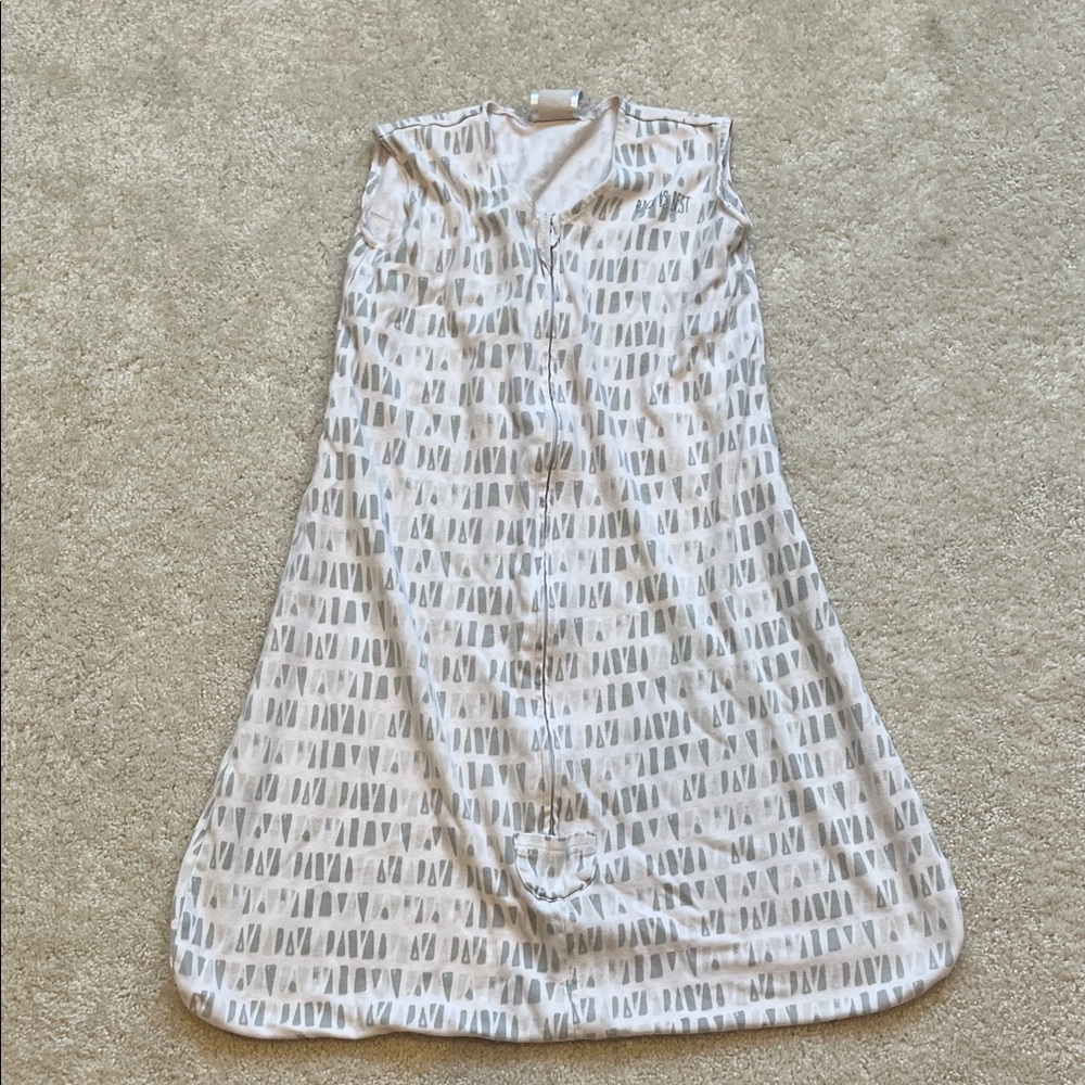 Halo Gray and White Sleep Sack 6 - 12 Months